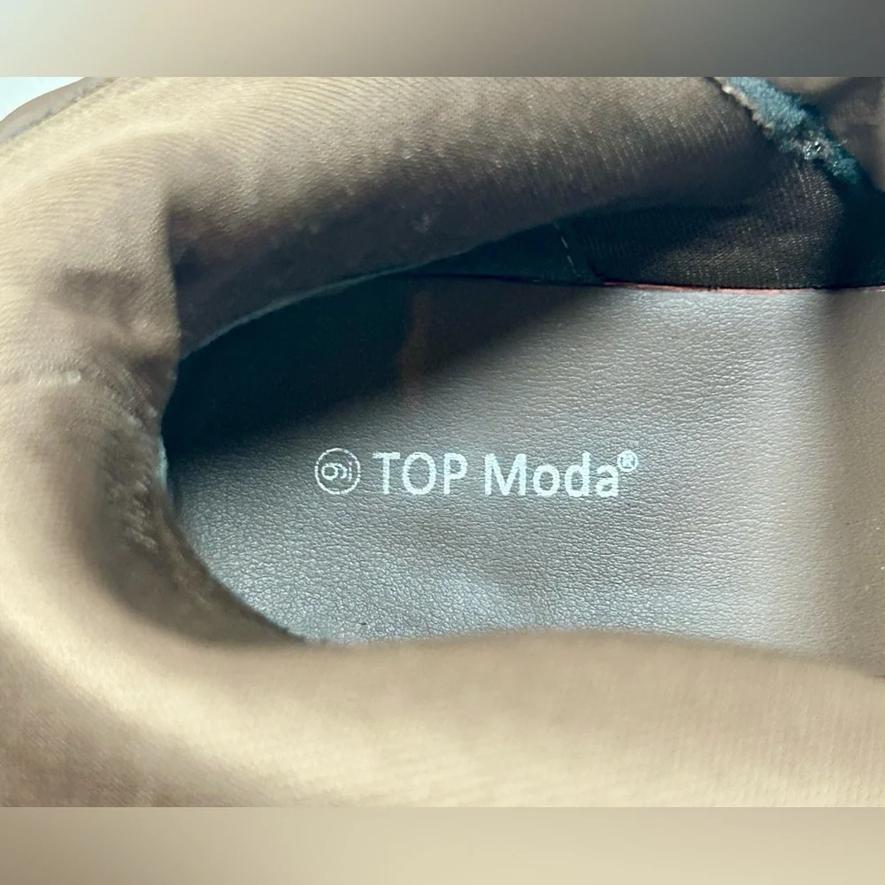 TOP Moda Over the Knee Tall Tan Boots  Womens 9 Low Heel Round Toe Inside Zipper